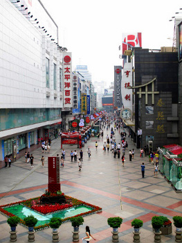 Calle Chunxi, Chengdu, Sichuan, China 🗺️ Foro China, el Tíbet y Taiwán 0