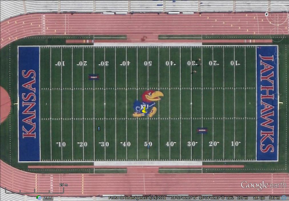 Estadio de la Universidad de Kansas 1 - Escudo de Bolivia - Ururo 🗺️ Foro General de Google Earth