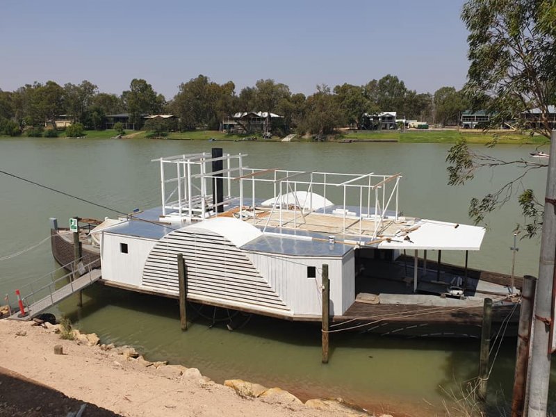 Canally Paddle Steamer, Australia 0