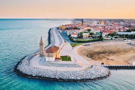 Caorle, Venecia, Véneto, Italia 🗺️ Foro Europa 0