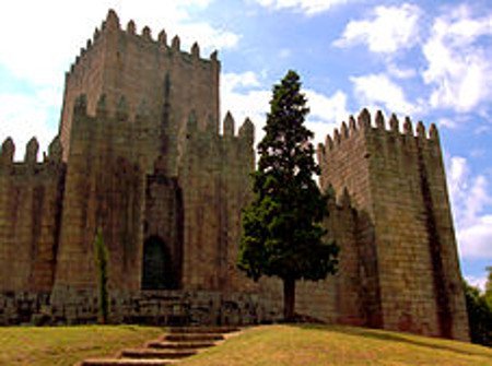 Castelo de Guimarães, Guimarães, Portugal 1