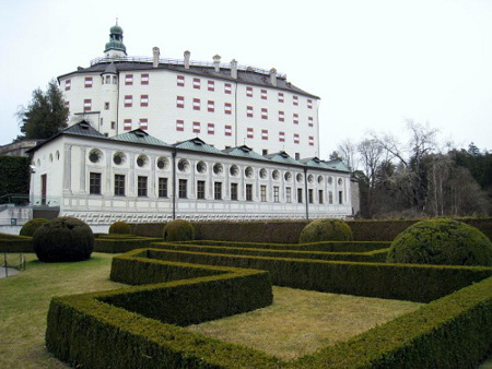 Castillo de Ambras, Innsbruck, Tirol, Austria 🗺️ Foro Europa 0