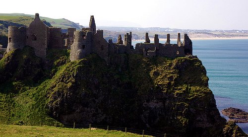 Castillo de Dunluce, Dunluce Road, Bushmills, Irlanda 1