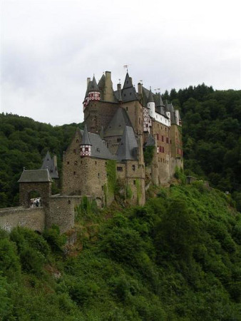 Castillo de Eltz, Münstermaifeld, Alemania 1