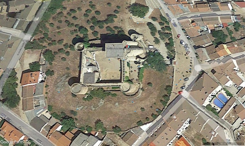 Castillo de la Coracera, San Martín de Valdeiglesias, Madrid 1 - Castillo Templario de Montalbán - Toledo 🗺️ Foro Belico y Militar