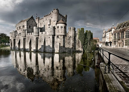 Castillo de los Condes de Gante, Flandes Oriental, Bélgica 0