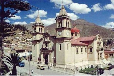 Catedral de Santa Ana, Tarma, Perú 1