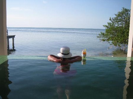 Cayo Espanto, Ambergris Caye, Belize 1