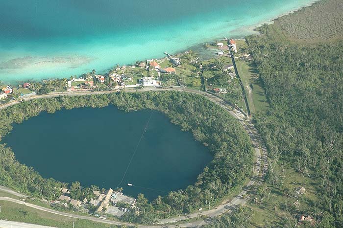 Cenote azul - Bahía de Chetumal - - La laguna de Bacalar o de los Siete Colores 🗺️ Foro América del Norte