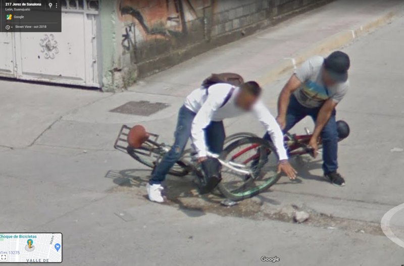 Choque de Bicicletas - Google Maps, modo Street View