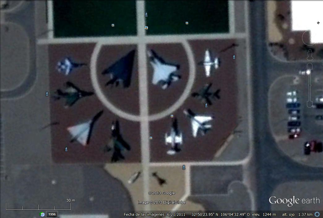 Coleccion de aviones en Holloman - Nuevo Mexico 0 - Exposicion de aviones en la Plaza de la Concordia - París 🗺️ Foro Belico y Militar