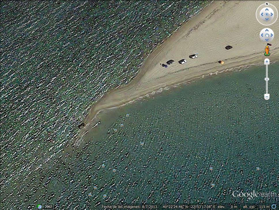 Conductor Temerario - Grecia 1 - Miniestadio sobre la arena de la playa de Fortaleza 🗺️ Foro Deportes y Aficiones