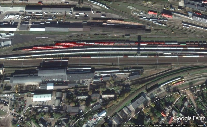 Convoy de tren de colores - Vilnius 1 - Montreal - Nudo Ferroviario 🗺️ Foro General de Google Earth