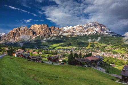 Cortina d'Ampezzo, Veneto, Italia 🗺️ Foro Europa 0