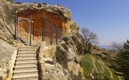 Cueva de la vieja, Alpera, Albacete, Castilla-La Mancha 0