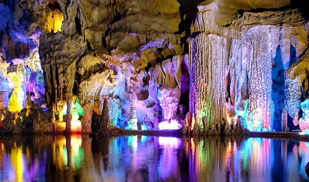 Cueva de las Flautas, Guangxi, China 0