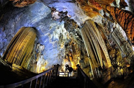 Cueva Paradise, Quang Binh, Vietnam 1