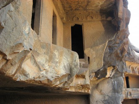 Cuevas de Bhaja, Maharashtra, India 0