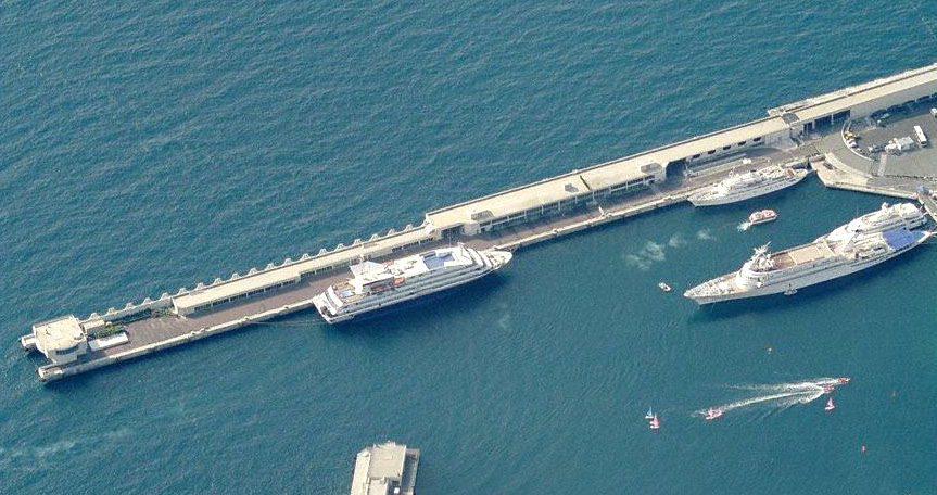 MONTECARLO-El dique flotante mayor del mundo. 1