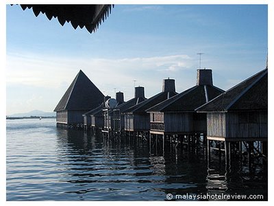 hotel Dragon Inn Floating Resort, Malasia 0