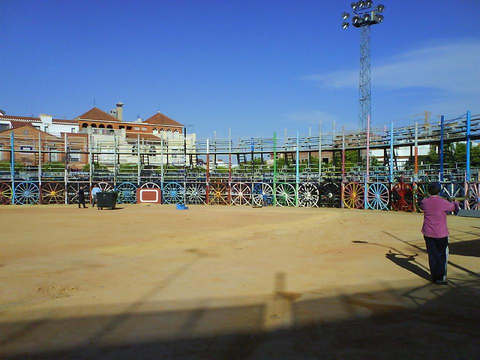 ¿Quién dijo que las plazas de toros eran redondas? 🗺️ Foro General de Google Earth 0