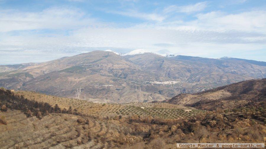 Sierra Nevada vista desde el Mirador de la Cebada