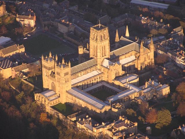 Catedral de la Santa Cruz y Santa Eulalia - Barcelona 🗺️ Foro General de Google Earth 1