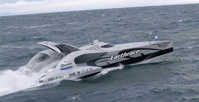 Barco del futuro - Earthrace 0