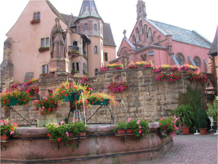 Eguisheim, Alsacia, Francia 0