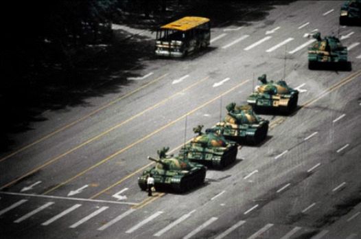 Plaza de Tiananmen (Plaza más grande del mundo)