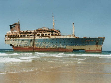 El barco fantasma de Fuerteventura 0