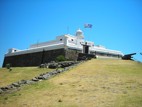 Faro Cumbre del Cerro - Montevideo 0 - Faro Monumental La Serena - Chile 🗺️ Foro General de Google Earth