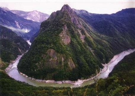 El gran cañón Yarlung Zangbo, China 0