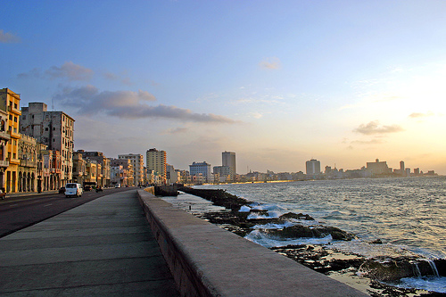 El Malecón, La Habana, Cuba 0