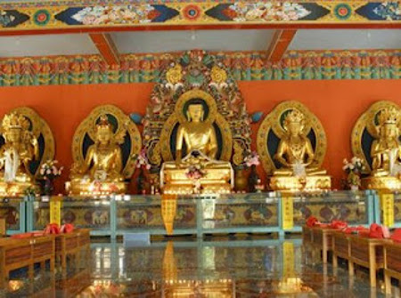 El Templo de Oro, Namdroling, Bylakuppe, India 1