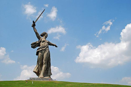 Estatua Madre Patria, Volgogrado, Rusia 0