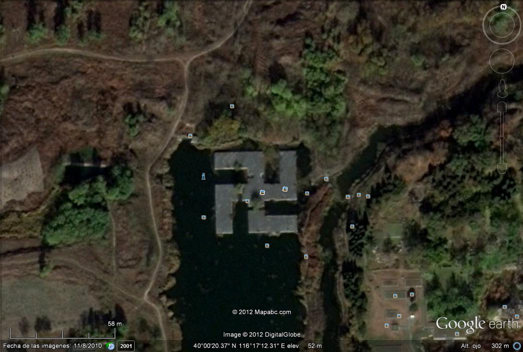 Simbolo Nazi Cazado con Google Earth 0