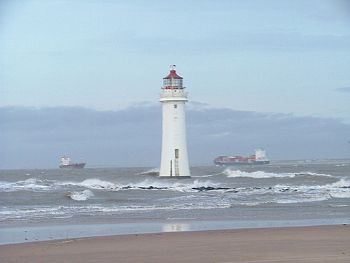 Faro Puerto de Liverpool 0