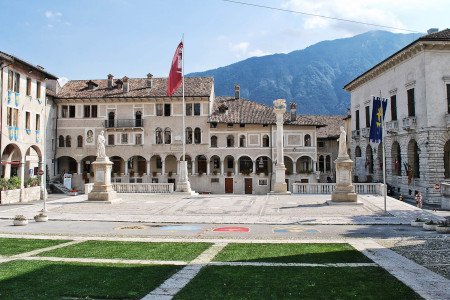 Feltre, Belluno, Véneto, Italia 0