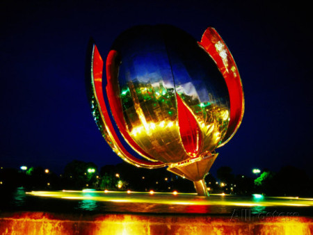 Floralis Genérica, Buenos Aires, Argentina 🗺️ Foro América del Sur y Centroamérica 0