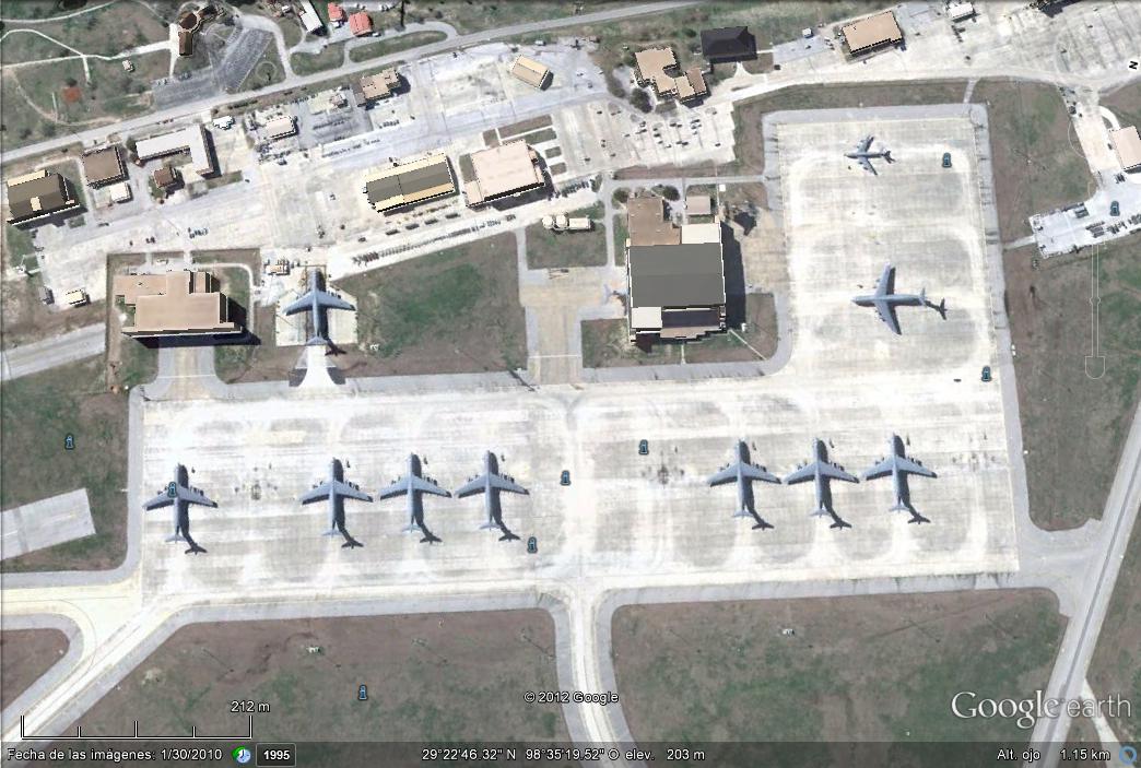 Flota de C5 Galaxy - San Antonio 1 - Aeropuerto militar de Zhukosvcki - Exposición aeronautica 🗺️ Foro Belico y Militar