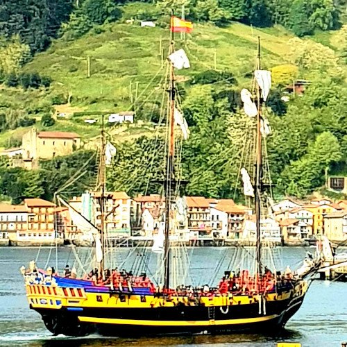 Fragata de vela Étoile du Roy y Shtandart - puerto de Pasaia 0 - Barcos de Vela - Veleros