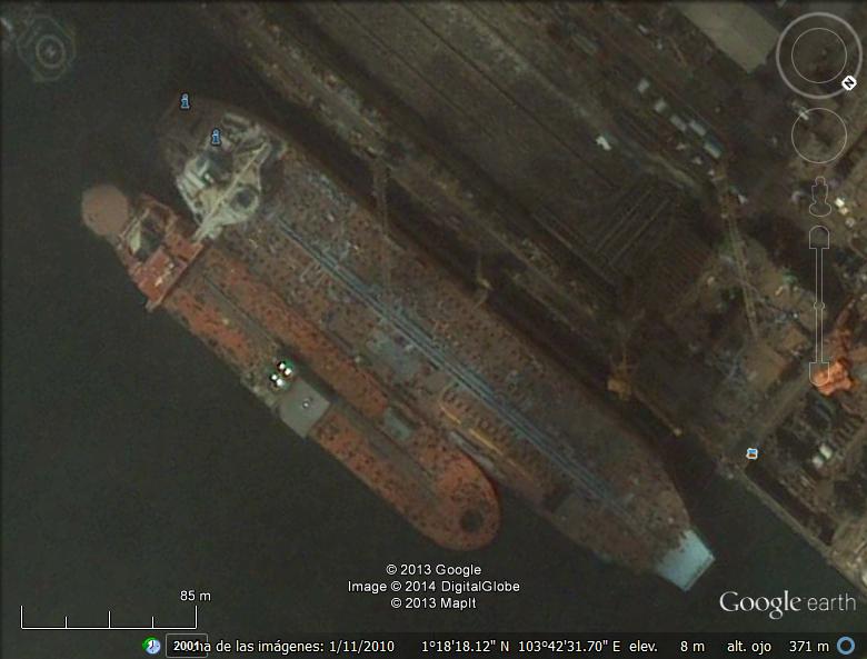 FSO Cidade de Macae - Supertanker en Singapur 1 - 2 barcos de 250 metros en Barcelona Tercat 🗺️ Foro General de Google Earth