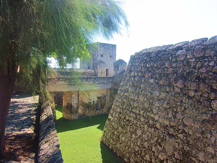 El fuerte de San Felipe - Bahía de Chetumal - La laguna de Bacalar o de los Siete Colores 🗺️ Foro América del Norte