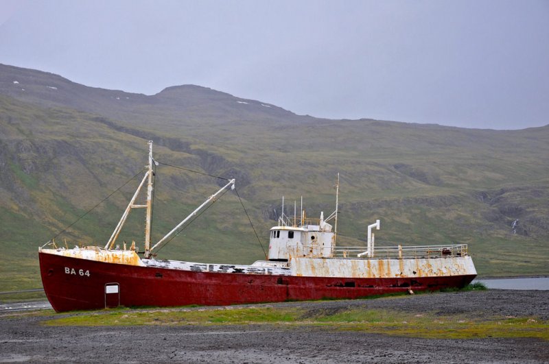 Garðar BA 64 - Ballenero, Islandia 2 - Barco abandonado Armada Mandiri 🗺️ Foro General de Google Earth