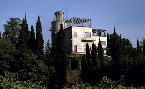 Villa Girasole, el edificio pivotante. 1