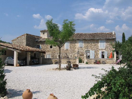 Gordes, Francia 0