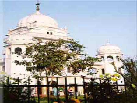 Gurdwara, Alamgir, Punjab, India 🗺️ Foro Asia 2