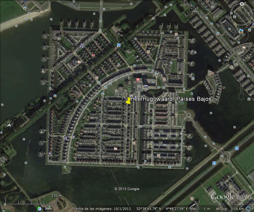 Urbanizacion en Heerhugowaard - Holanda 1 - Edificios diferentes o raros