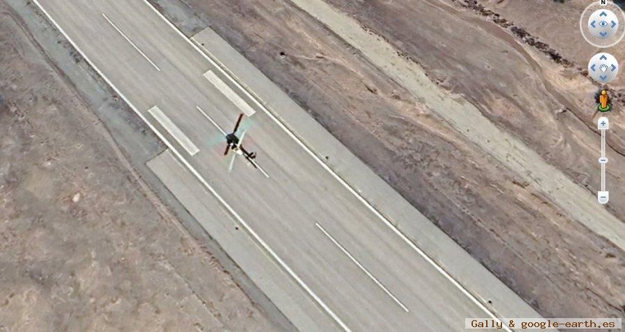 Helicóptero volando en Irán 1